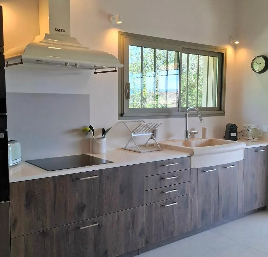 Villa Un Dimanche En Provence, Avec Piscine Privee & Vue Joucas