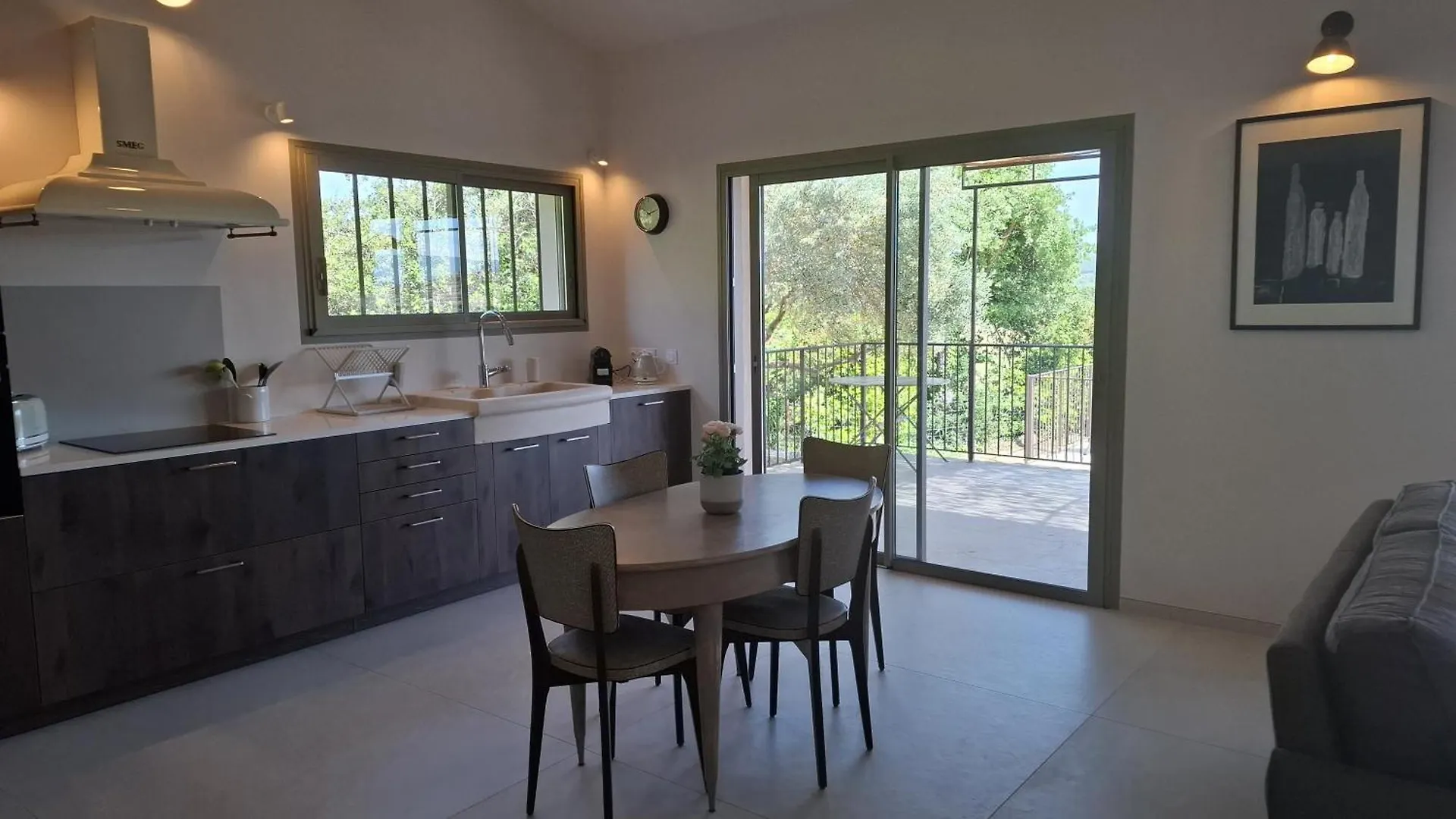 Villa Un Dimanche En Provence, Avec Piscine Privee & Vue Joucas